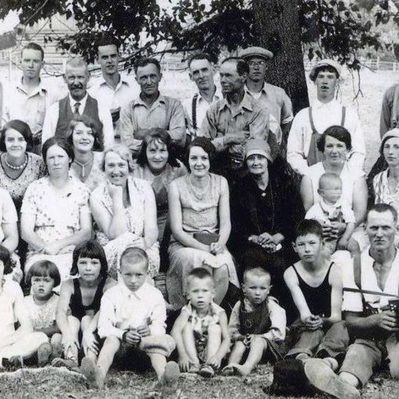 Meet your Posher, Victoria - Picture 1 of 1